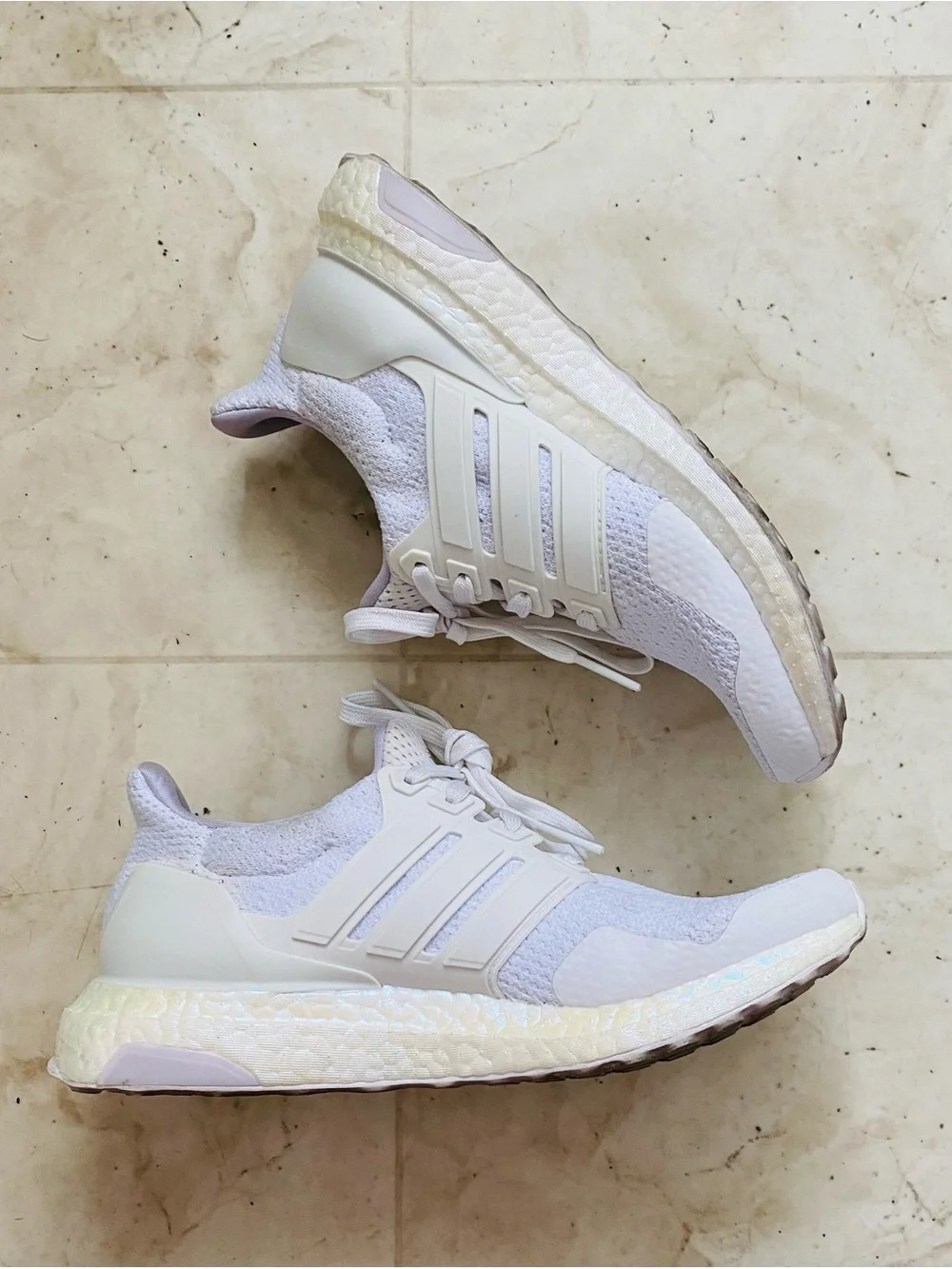 $180 Adidas Women’s Ultra Boost 1.0 White Iride Running Shoes Sneakers Size 6.5
